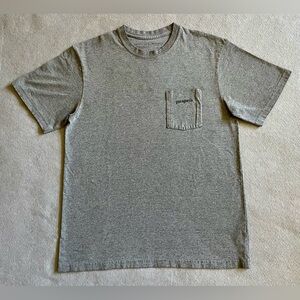 Patagonia Men’s T-Shirt Gray Size Small Made From Recycled Materials